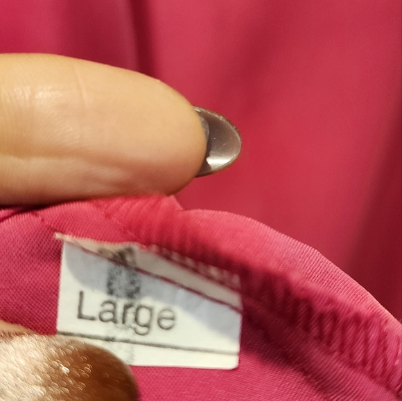 Graver Studios Women's Pink Fuschia  Button-Up Top Size L - Picture 10 of 10